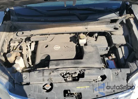 2016 Nissan Pathfinder S z USA, uszkodzony, nr VIN 5N1AR2MN8GC614973